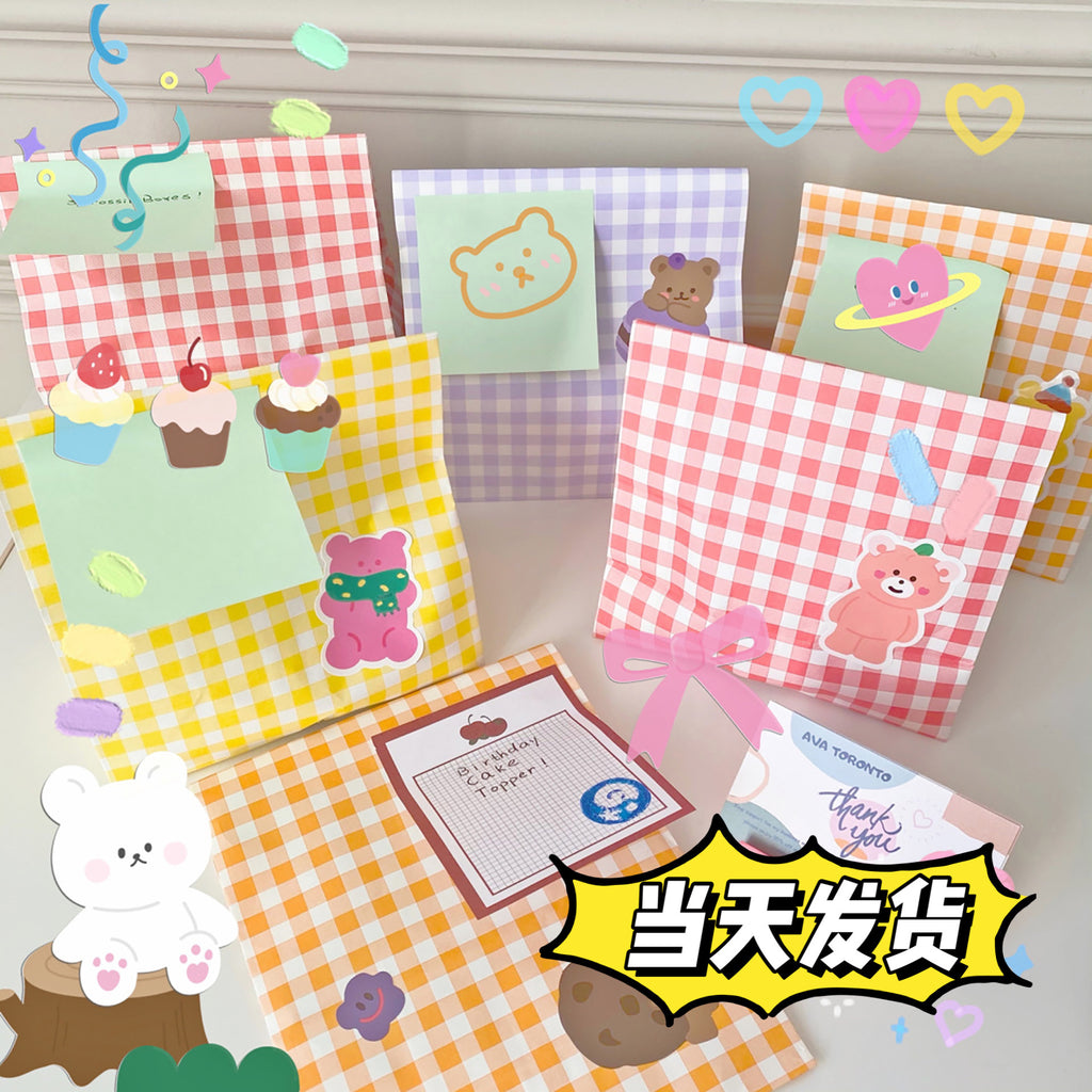 ins风礼品袋彩色格子生日礼物纸袋少女心马卡龙色包装送人小朋友